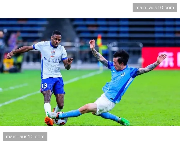 蓉城冬窗换血重构骨架 阿洛伊西442体系磨合进度观察